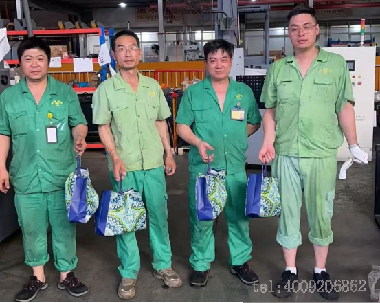 【關(guān)懷】如意公司工會(huì)開(kāi)展夏日送清涼活動(dòng)(圖9) 【關(guān)懷】如意公司工會(huì)開(kāi)展夏日送清涼活動(dòng)(圖9)