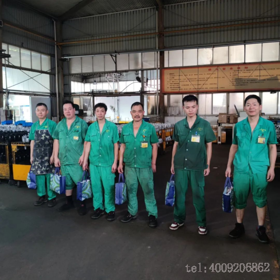 【關(guān)懷】如意公司工會(huì)開(kāi)展夏日送清涼活動(dòng)(圖11) 【關(guān)懷】如意公司工會(huì)開(kāi)展夏日送清涼活動(dòng)(圖11)